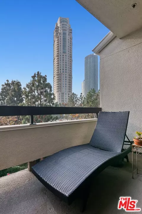 2112 Century Park Ln #411, Los Angeles, CA 90067