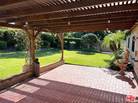 2154 El Rancho Dr, Camarillo, CA 93010 photo 5