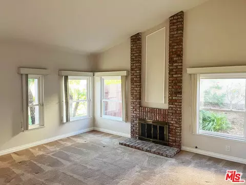 2154 El Rancho Dr, Camarillo, CA 93010 photo 3