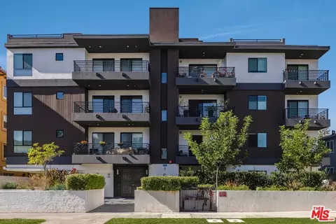 1123 S Shenandoah St #301, Los Angeles, CA 90035