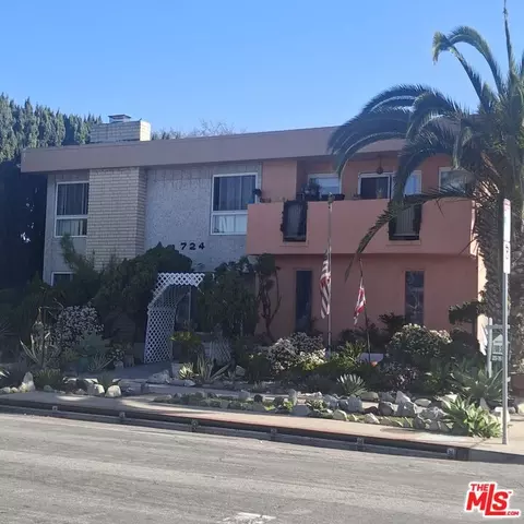 724 S Flower St, Inglewood, CA 90301