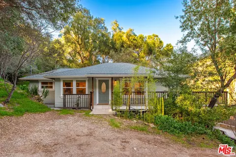 502 Fernwood Pacific Dr, Topanga, CA 90290