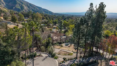 1414 E Palm St, Altadena, CA 91001