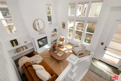 6011 Dawn Crk #1, Playa Vista, CA 90094