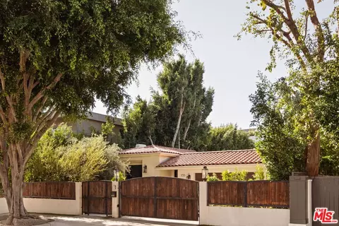 735 N Orlando Ave, Los Angeles, CA 90069
