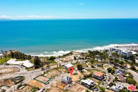 17053 Livorno Dr, Pacific Palisades, CA 90272