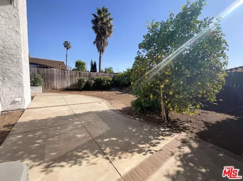 13142 E Mesa Verde Dr, Moorpark, CA 93021 photo 5