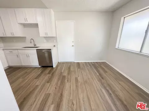 13142 E Mesa Verde Dr, Moorpark, CA 93021 photo 7