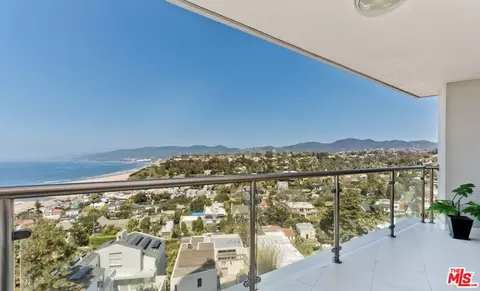 201 Ocean Ave #609P, Santa Monica, CA 90402