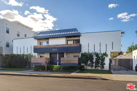 1711 Granville Ave, Los Angeles, CA 90025