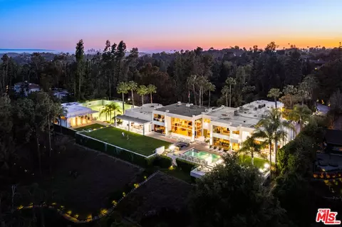 300 N San Rafael Ave, Pasadena, CA 91105