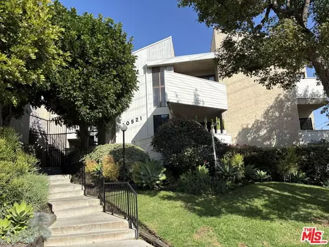 10521 National Blvd #115, Los Angeles, CA 90034
