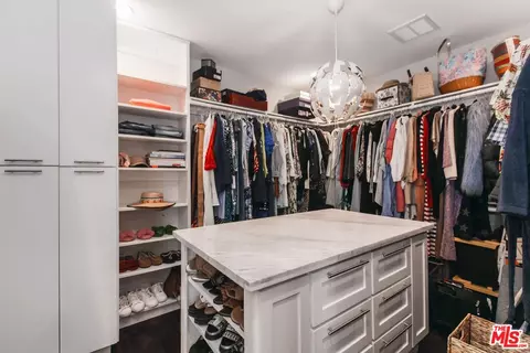 Other - 3200 Wrightwood Dr, Studio City, CA 91604 photo 5 of 11