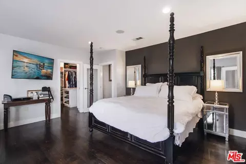 Bedroom - 3200 Wrightwood Dr, Studio City, CA 91604 photo 1 of 4