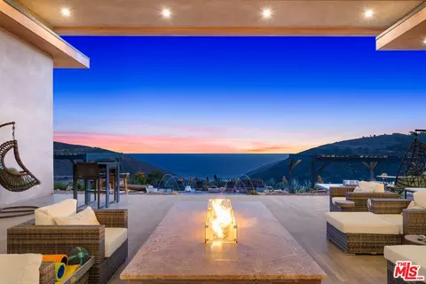 10715 Yerba Buena Rd, Malibu, CA 90265
