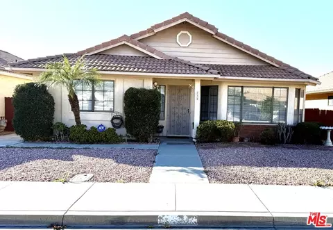 731 Via Linda Dr, Hemet, CA 92545