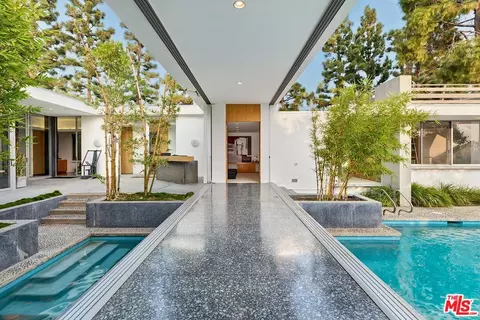1163 Calle Vista Dr, Beverly Hills, CA 90210
