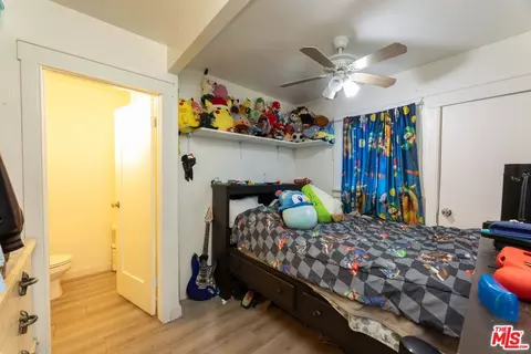 Bedroom - 1191 Sunset Ave, Pasadena, CA 91103 photo 3 of 3
