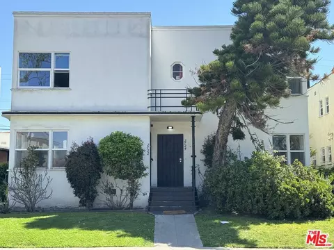 2722 W 43rd Pl, Los Angeles, CA 90008