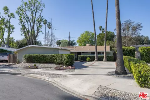 6505 Hatillo Ave, Woodland Hills, CA 91367