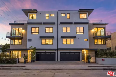 1863 Barry Ave, Los Angeles, CA 90025