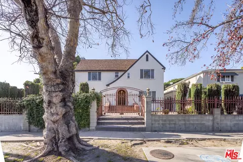 955 S Highland Ave, Los Angeles, CA 90036
