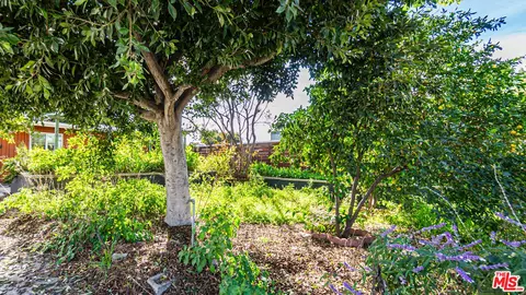 Exterior - 892 Vassar St, Pomona, CA 91767 photo 11 of 13
