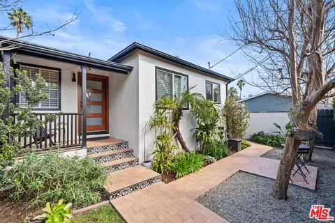6703 Gold Pl, Los Angeles, CA 90042