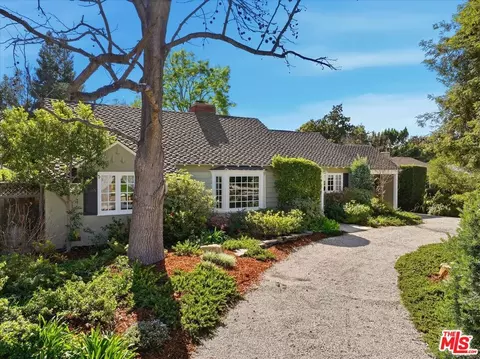 11122 Valley Spring Ln, Studio City, CA 91602