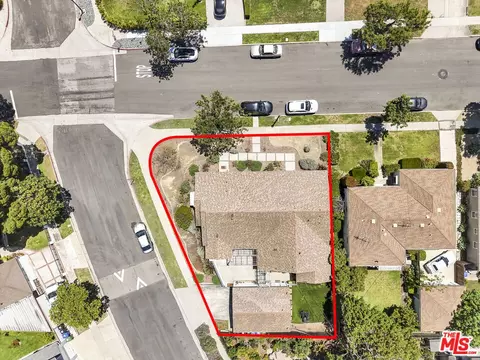 7801 Flight Ave #1, Los Angeles, CA 90045