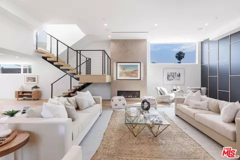 658 California Ave, Venice, CA 90291