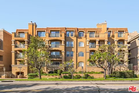 4259 Fulton Ave #101, Sherman Oaks, CA 91423