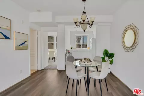 Dining - 659 S A St, Oxnard, CA 93030 photo 2 of 2
