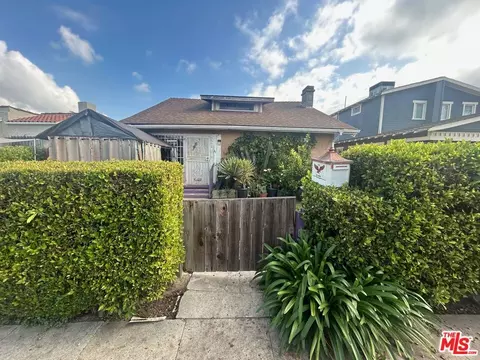 6648 8th Ave, Los Angeles, CA 90043