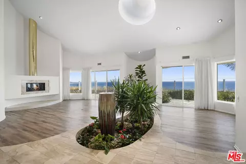 32215 Pacific Coast Hwy, Malibu, CA 90265