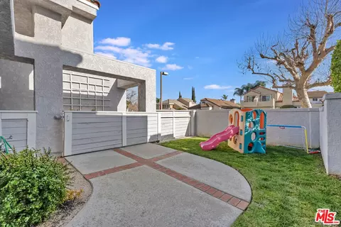 Exterior - 15 Oak Cliff Dr, Phillips Ranch, CA 91766 photo 10 of 12