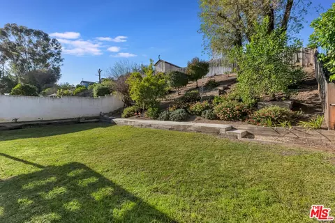 Exterior - 15 Oak Cliff Dr, Phillips Ranch, CA 91766 photo 3 of 12