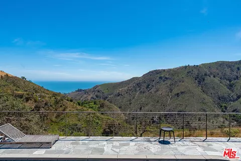 1120 Cumbre Alta Ct, Pacific Palisades, CA 90272