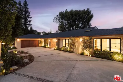 3620 Wrightwood Dr, Studio City, CA 91604