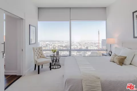 900 W Olympic Blvd #39E, Los Angeles, CA 90015