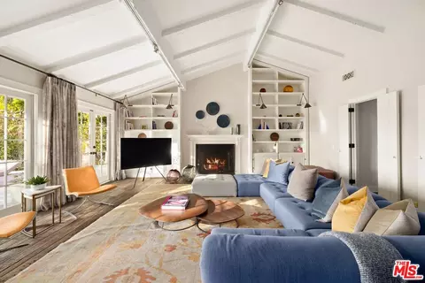 1441 Oriole Dr, Los Angeles, CA 90069