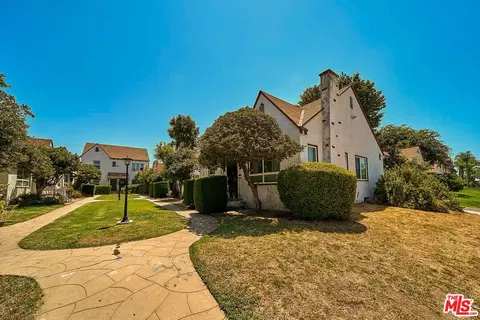 204 S Olive Ave, Alhambra, CA 91801