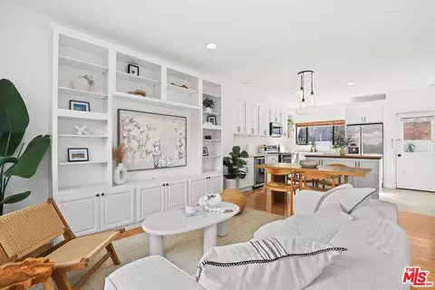 1237 24th St #B, Santa Monica, CA 90404