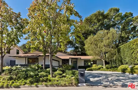 2843 Westbrook Ave, Los Angeles, CA 90046