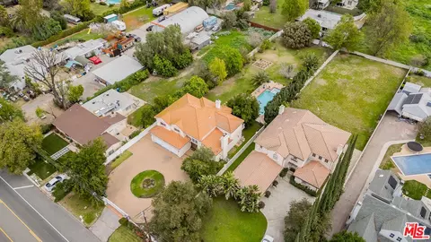 5706 Corbin Ave, Tarzana, CA 91356