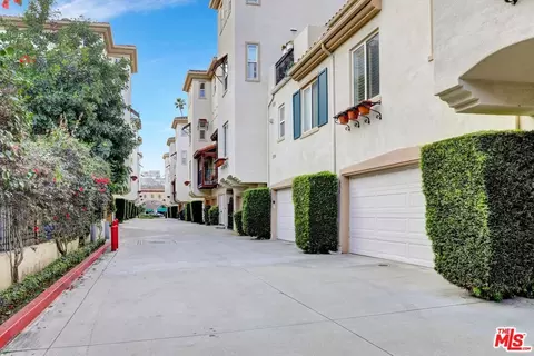630 E Walnut St, Pasadena, CA 91101 photo 7