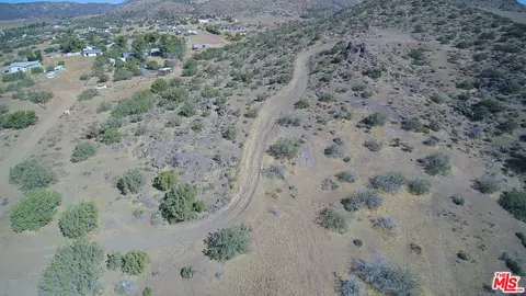 34590 Brock Ln St, Acton, CA 93510 photo 7