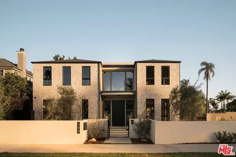 500 Ocampo Dr, Pacific Palisades, CA 90272