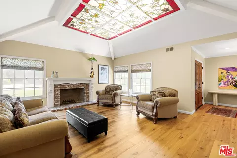 Other - 17341 Cumpston St, Encino, CA 91316 photo 1 of 5
