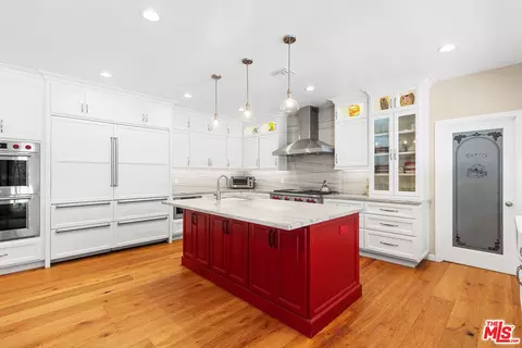 Kitchen - 17341 Cumpston St, Encino, CA 91316 photo 3 of 5